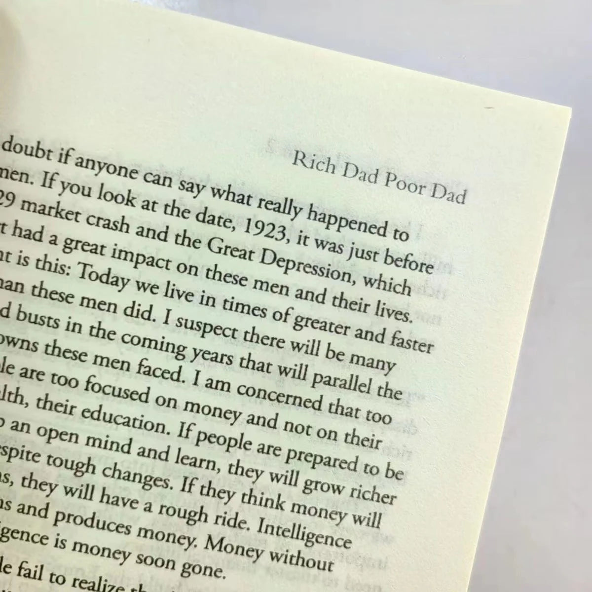 RICH DAD POOR DAD Robert Toru Kiyosaki Personal Finance Children Books Financial Intelligence Enlightenment Education Book